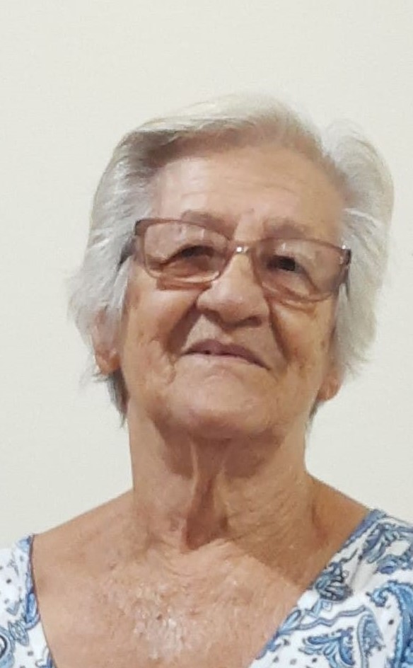 LAZARA DE QUEIROZ SIMEONI